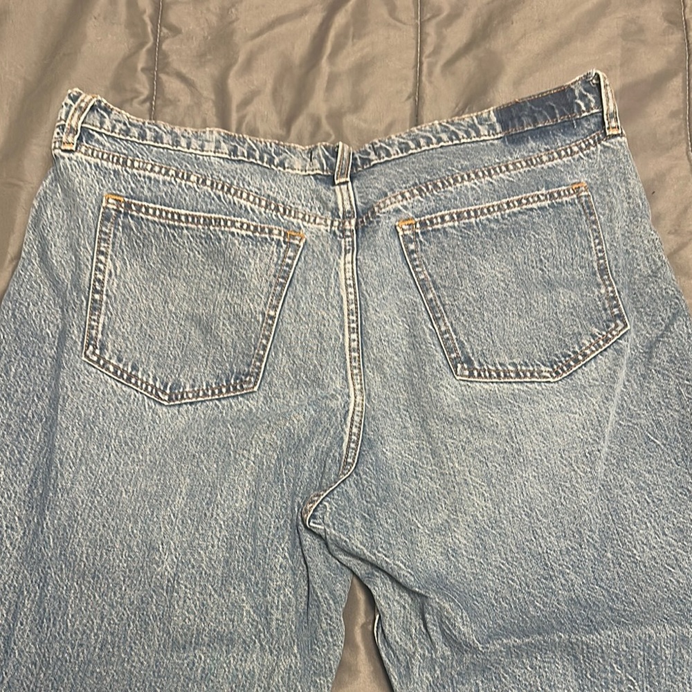 Abercrombie & Fitch Light Blue Straight Leg Jeans - Picture 3 of 3